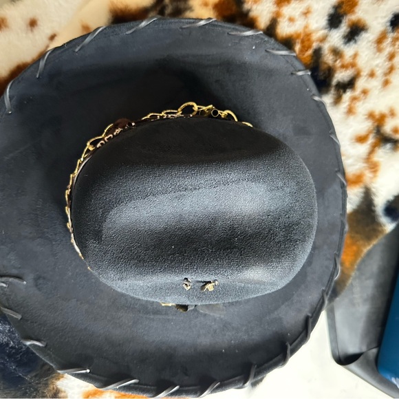 NWT Black Cow Girl Hat